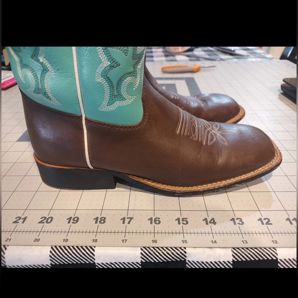 Justin Boots Squared Toe Women's Size 6D | Western Cowgirl Fashion - Picture 6 of 13